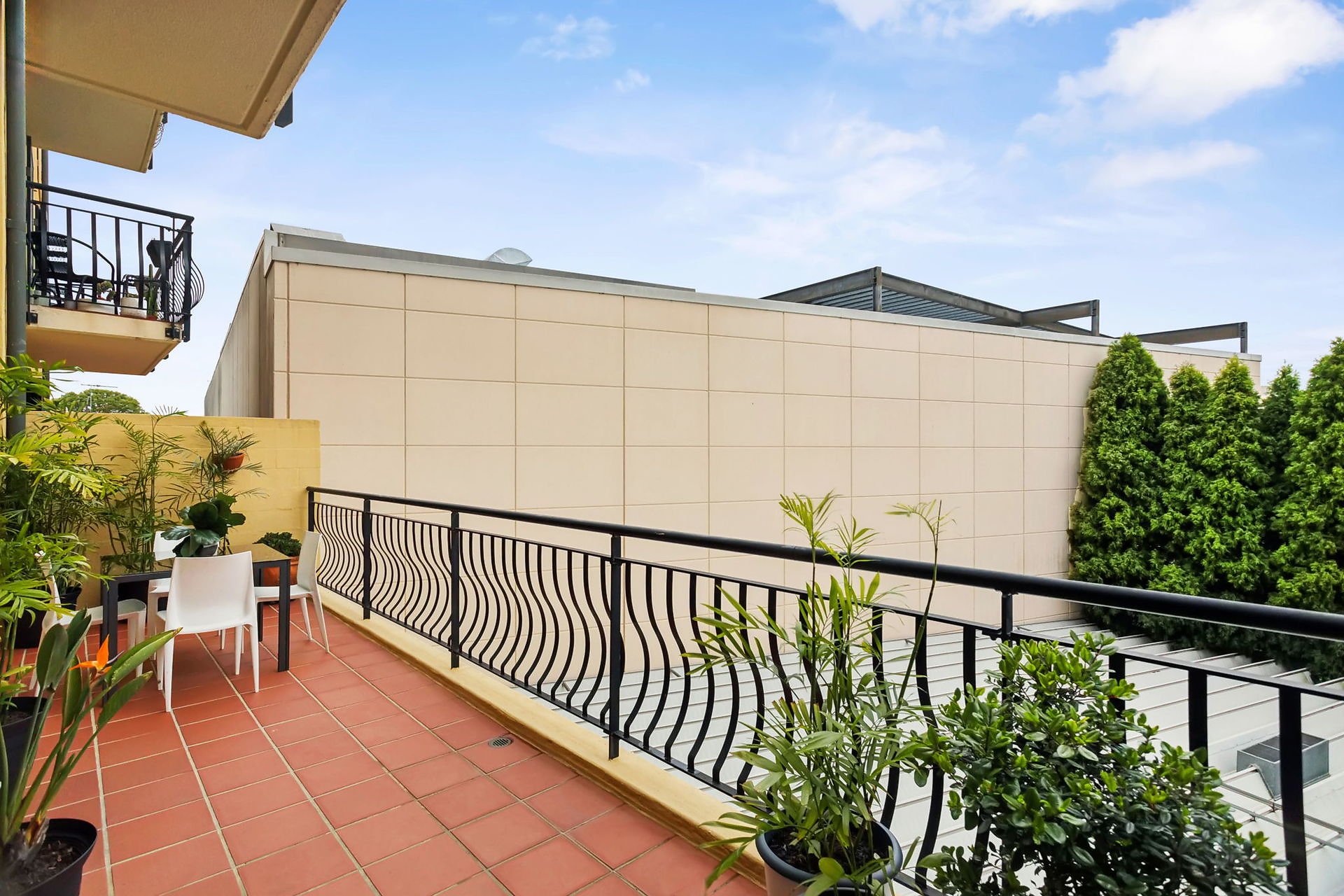 127/23 Norton Street, Leichhardt Auction by Hudson McHugh - image 1